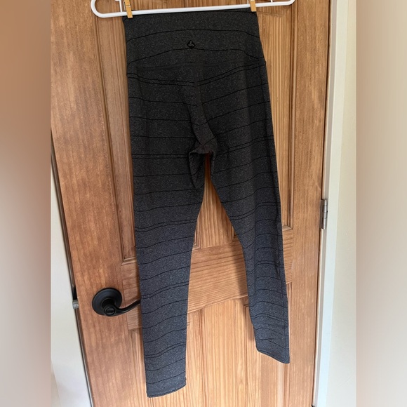 Prana Transform 7/8 Legging Women’s XS - Picture 3 of 6